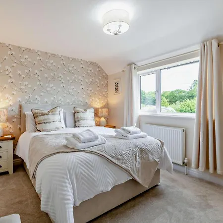 Дом отдыха 2 Bed In York Oc-92635 *