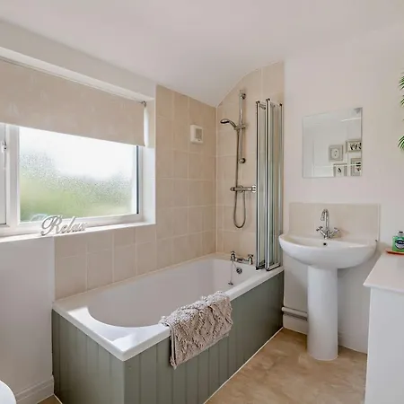 2 Bed In 92635 * كيركبايمورسايد