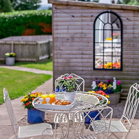 بيت للعطل 2 Bed In 92635