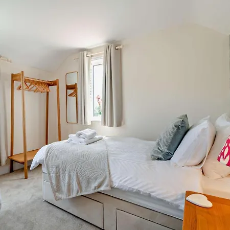 2 Bed In York Oc-92635 Kirkbymoorside